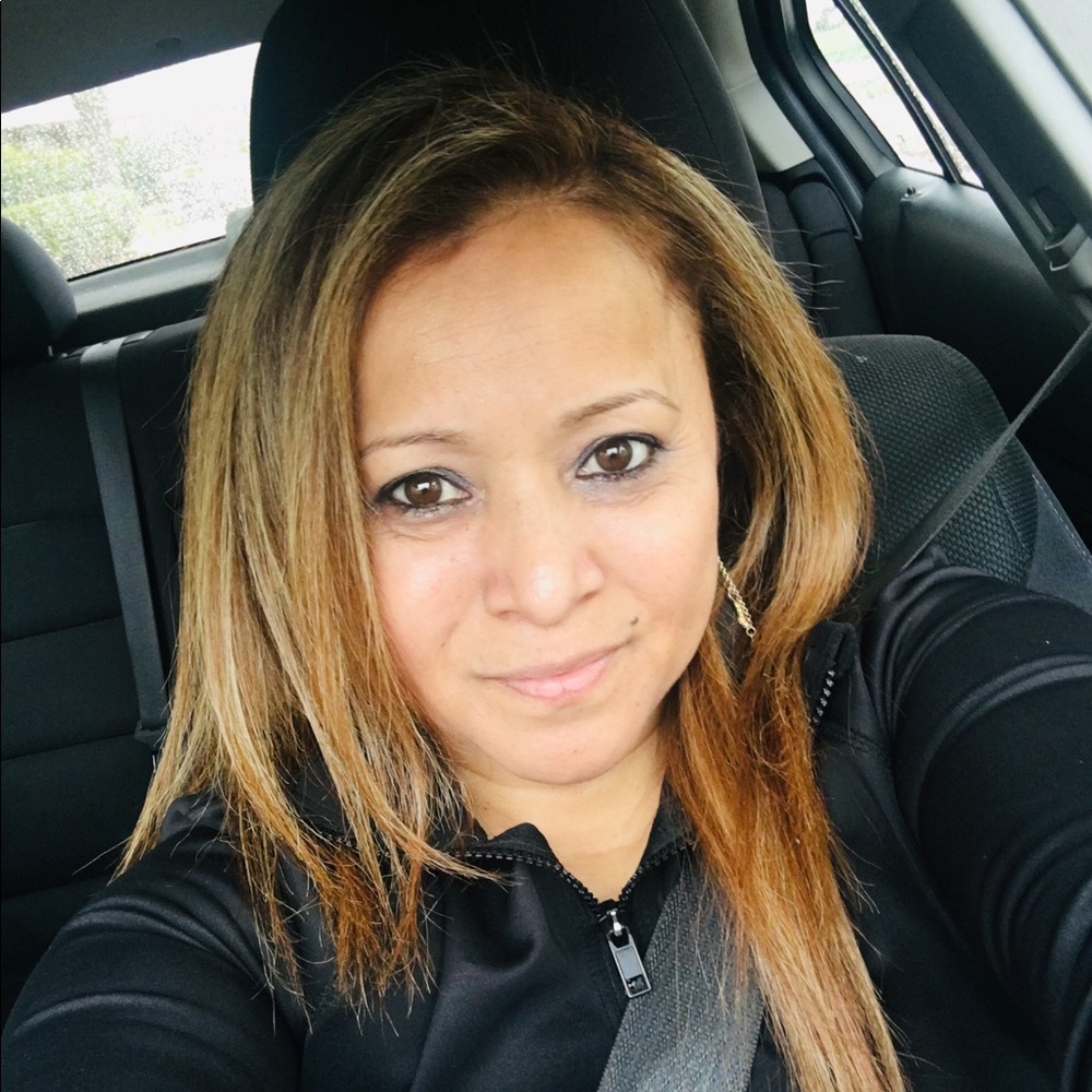 Meet your Posher, Angelica